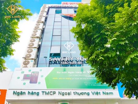 tòa nhà 18 Khúc Thừa Dụ