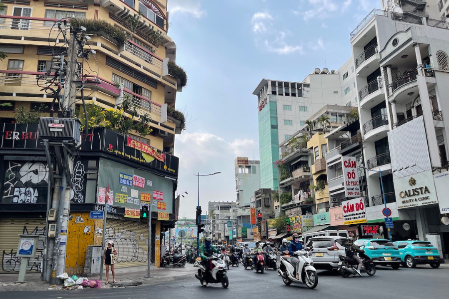 Xem xét vị trí và giao thông khu vực thuê